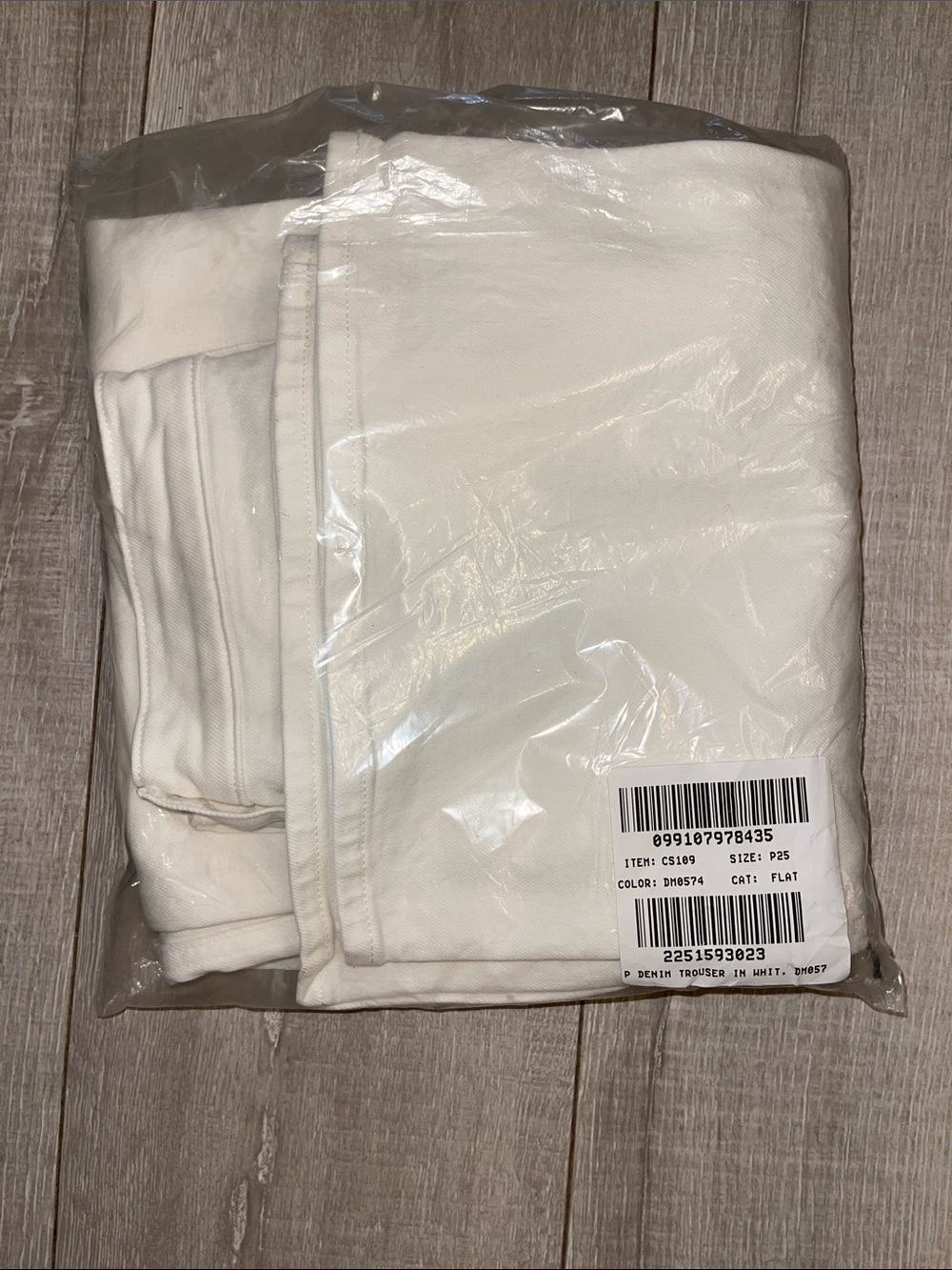 NIB/NWT J. Crew Wide-Leg White Denim High Rise Fit/Flare Stretch 25 - Picture 10 of 11